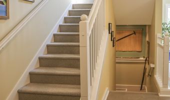 28 B Springbrook Dr, Belfast, ME 04915