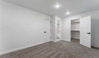 751 St Charles Pl, Bentonville, AR 72713