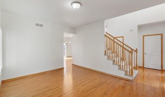 3022 Beckley St, Ames, IA 50010