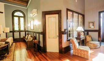 414 Broad St, Bainbridge, GA 39819