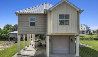 4069 Madagascar St, Bay St. Louis, MS 39520