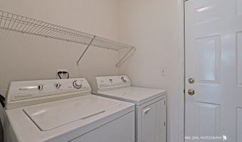650 Needlegrass Pkwy, Antioch, IL 60002