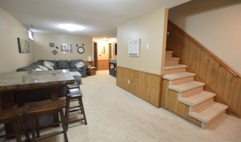 2214 SE 14th Ave, Aberdeen, SD 57401