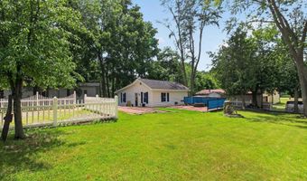 1035 Fairview Ave, Alma, MI 48801