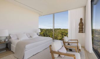 55 Dunes Ln, Amagansett, NY 11930