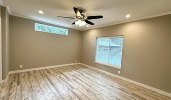 61170 Chuckanut Dr, Bend, OR 97702