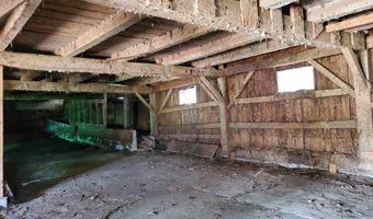 228 Nutter Ln, Barnet, VT 05821