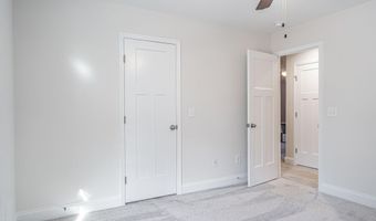 101 Bluegrass Ct, Aberdeen, NC 28315