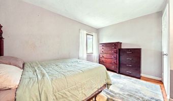 10 Coffey St 25, Boston, MA 02122