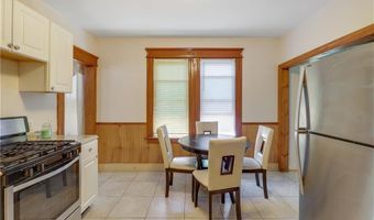 19 5th St, Ansonia, CT 06401