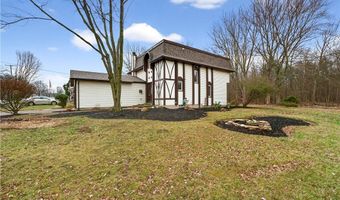 578 N Main St, Amherst, OH 44001