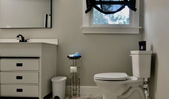 326 W 41ST St, Anniston, AL 36206