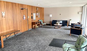 800 1st Dr NW 102, Austin, MN 55912