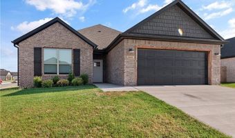 2040 Myrrh Pl, Bentonville, AR 72713