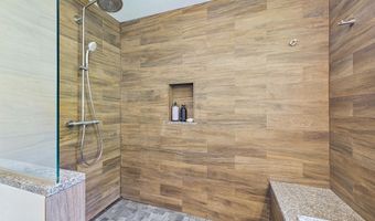 40 Meadow Dr, Bar Harbor, ME 04609