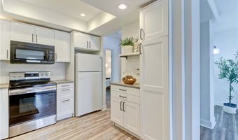 4570 Cove Dr A, Carlsbad, CA 92008