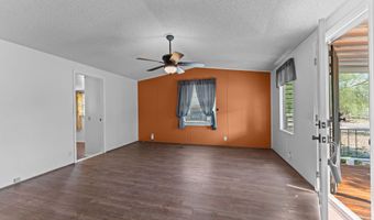 26600 S Grandview Dr, Congress, AZ 85332