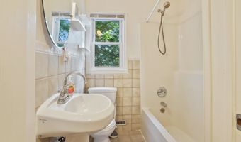15 Granite Ter, Ansonia, CT 06401