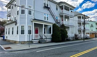 176 RAILROAD St, Lincoln, RI 02838