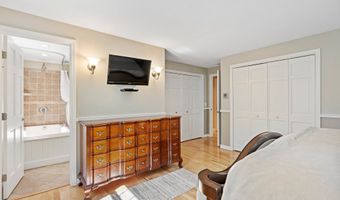 25 Copplestone Rd, Avon, CT 06001