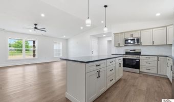389 Washington Dr, Almo, KY 42020
