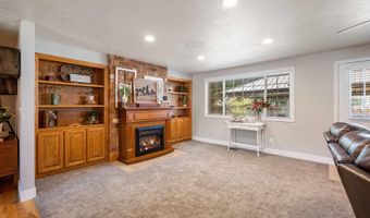1610 NW Springhill Dr, Albany, OR 97321