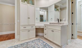 5 Berkeley Ct, Bluffton, SC 29910
