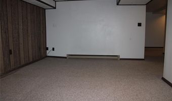 3 E Elm St, Alton, IL 62002
