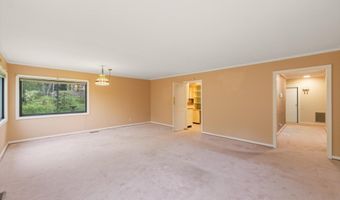 1801 Crestway Dr, Athens, TN 37303