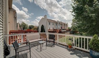43953 MINTHILL Ter, Ashburn, VA 20147