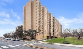 4500 S FOUR MILE RUN Dr 1113, Arlington, VA 22204