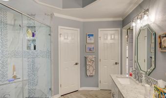 4101 Lakeway Cir, Benton, LA 71006