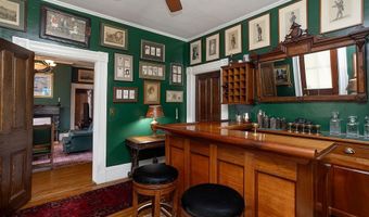 10 Bull St, Newport, RI 02840