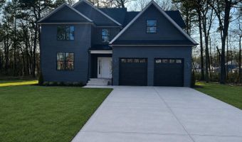2 Railroad Ave, Bayville, NJ 08721