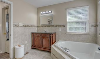 348 STARBOARD Dr, Bear, DE 19701