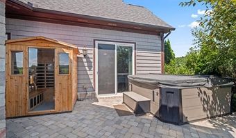 7190 Earhart Rd, Ann Arbor, MI 48105