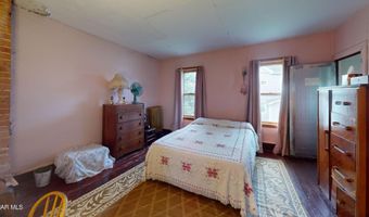 305 E Logan Ave, Altoona, PA 16602