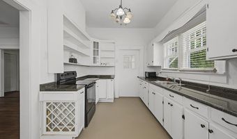 213 First Ave, Albany, GA 31701
