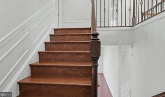 40978 SPUR RUN Ln, Aldie, VA 20105