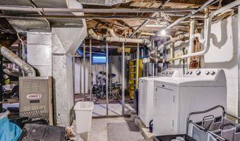 19 Amherst Rd, Merrimack, NH 03054