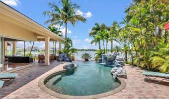 5405 R MERRITT ISLAND Dr, Apollo Beach, FL 33572