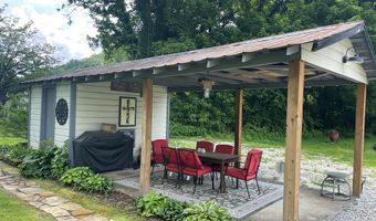 114 Sioux St 9, Andrews, NC 28901