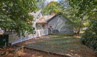60 Boulder Dr, Auburn, ME 04210