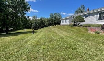 14 Grandview Dr, Berlin, NH 03570