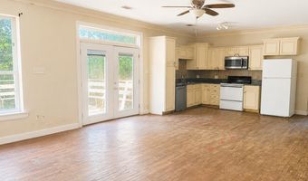 501 Felicity St, Bay St. Louis, MS 39520