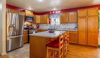 508 River View Dr, Cody, WY 82414