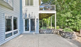 72315 Grey Fawn Dr, Albert Lea, MN 56007