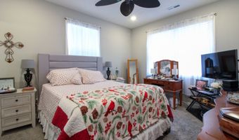 914 Ridge Rock Ln, Bargersville, IN 46106