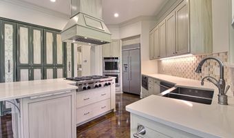 7470 Sevenoaks Ave, Baton Rouge, LA 70806