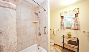 23 Grasspointe Dr, Amherst, NY 14228